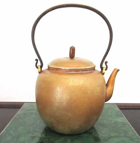 金瓶